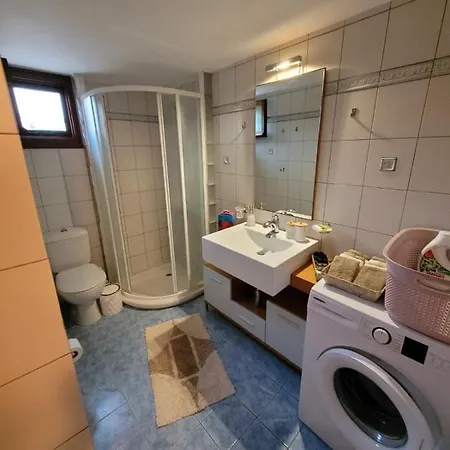 Kouremenos House West * سيتيا